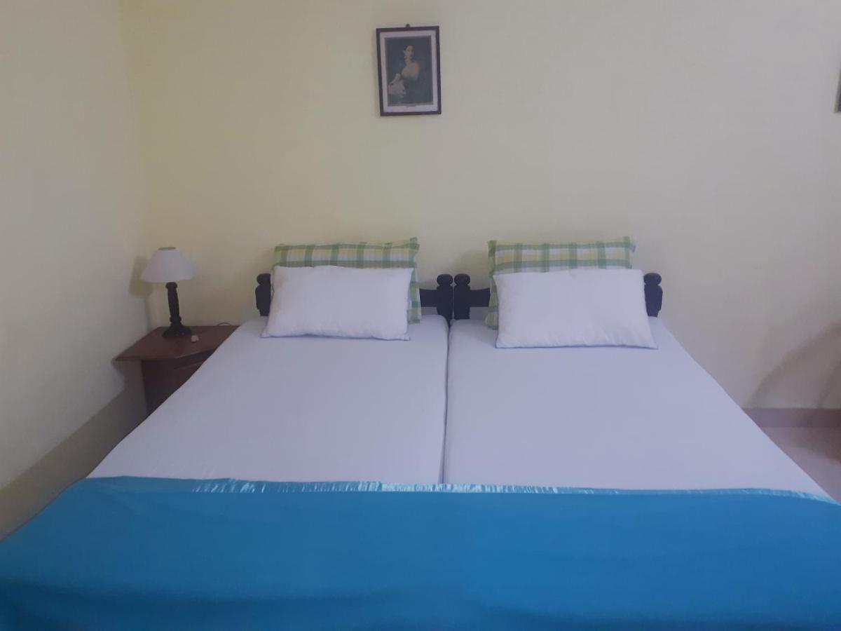 Vivaresidence Homestay Alappuzha Extérieur photo