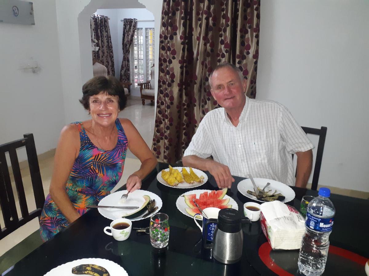 Vivaresidence Homestay Alappuzha Extérieur photo